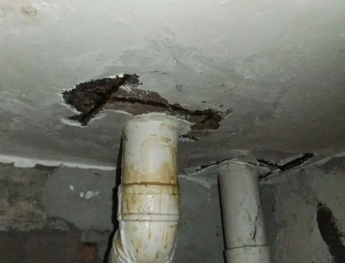 什邡卫生间漏水维修公司浅析什邡卫生间渗水维修的方法